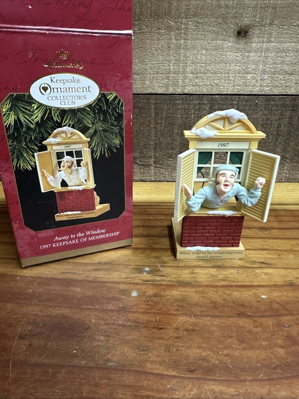 Hallmark Night Before Christmas Away To The Window Keepsake Club Ornament 1997
